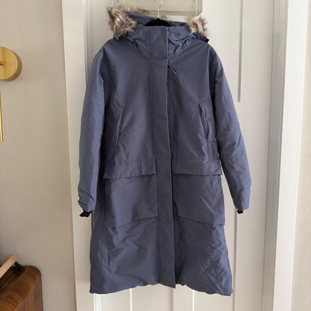 Quince Responsible Down Hooded Long Parka Storm Blue Faux Fur XL Gorpcore Winter